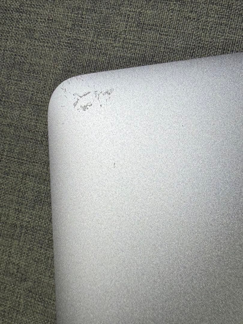 macbook 12インチ　m3-8-256 バッテリー不具合　ジャンク扱い