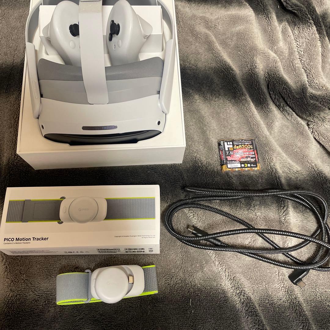 PICO4ultra VRヘッドセットとモーショントラッカー3点セット＋‪α