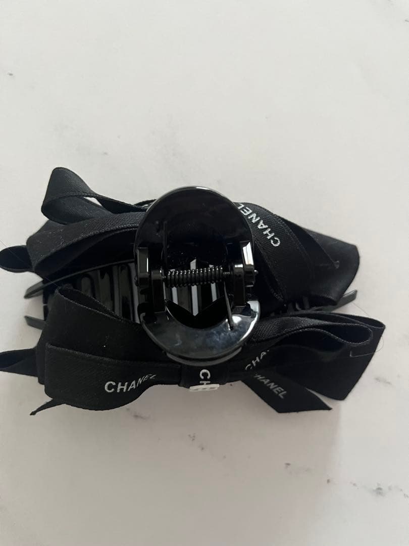 CHANEL リボンヘアクリップ ブラック