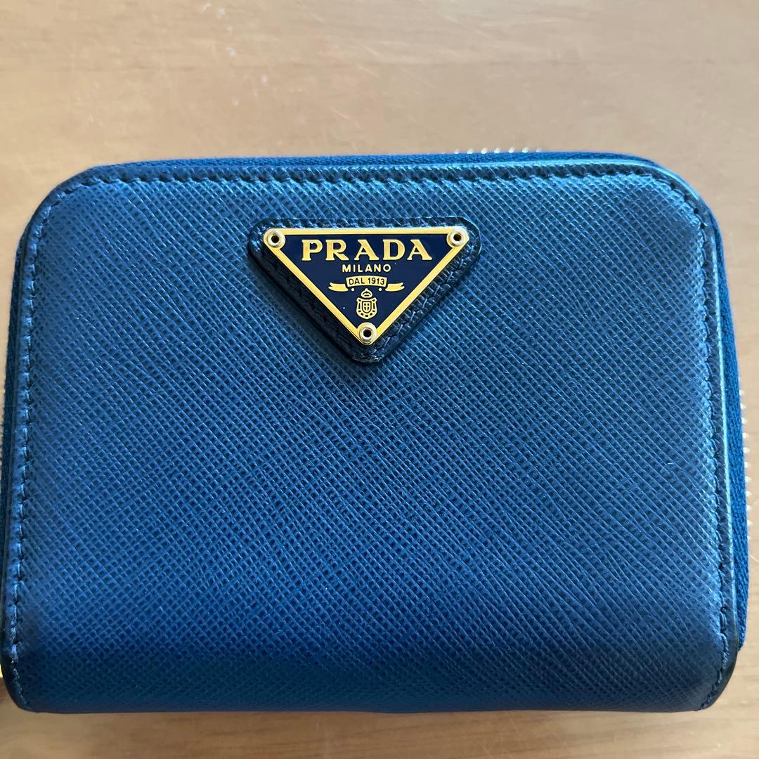 最終値下げ プラダ PRADA  サフィアーノ トライアングル ブルー