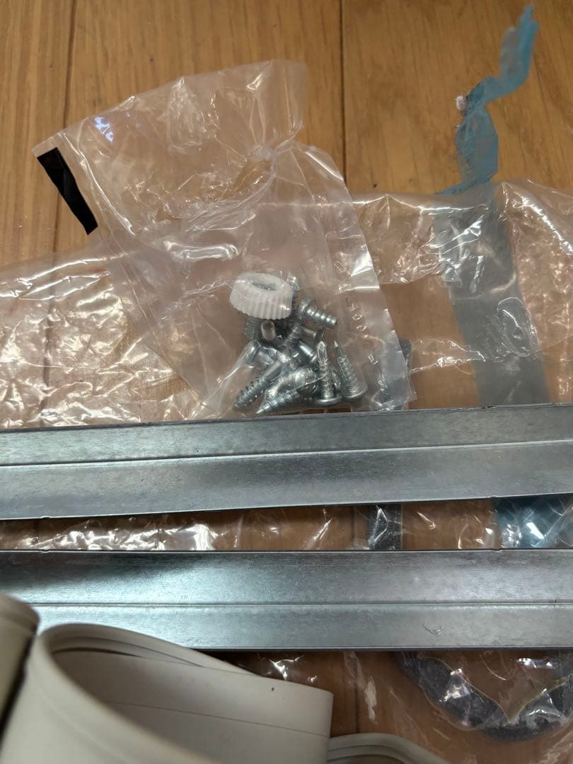 コロナ 窓用エアコン　CW-1624R 2024年製