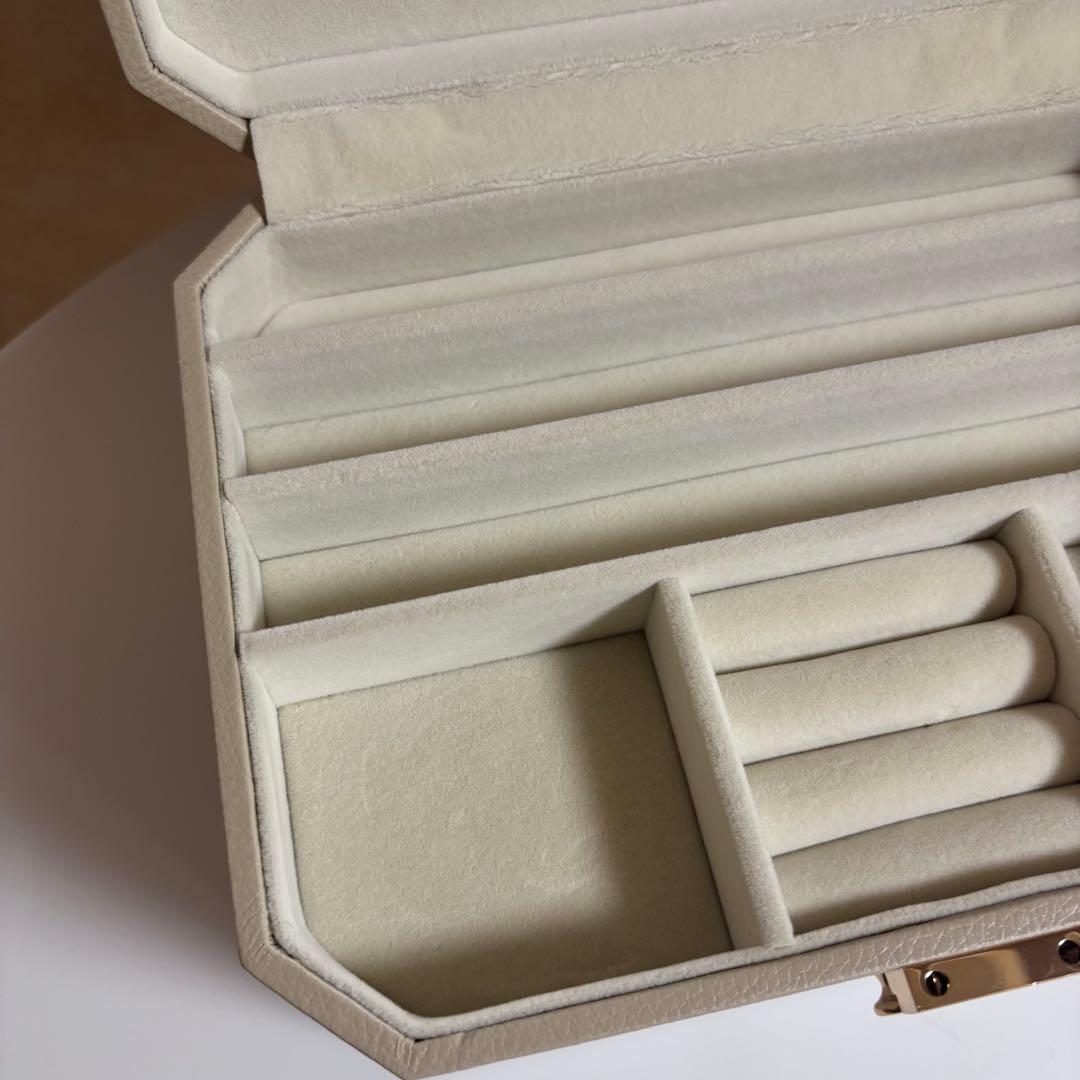 A'pearl エパール ジュエリーボックス カシミアベージュ