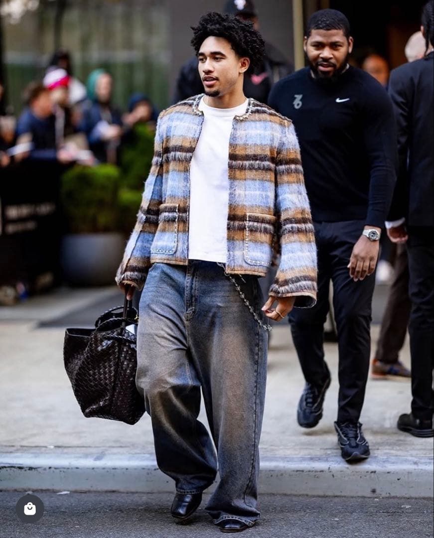 バースオブロイヤルチャイルド　ジャケット