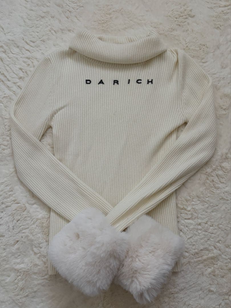 DARICH アイボリーリブニット　タートルネック　ファー