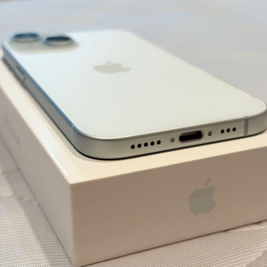 ✨超美品・おまけ付き✨iPhone 15 ブルー 128GB 本体