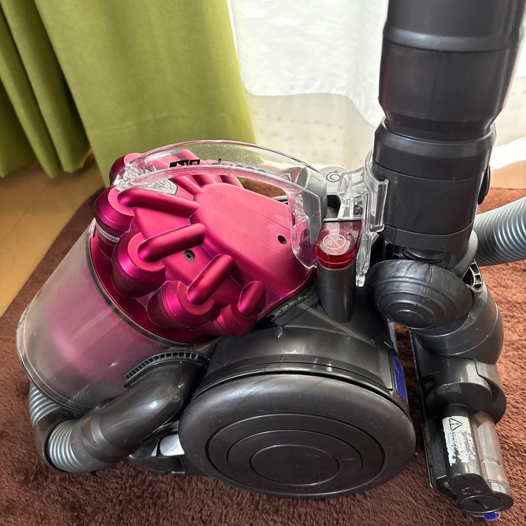 Dyson DC26 キャニスター掃除機 本体➕すきまノズル