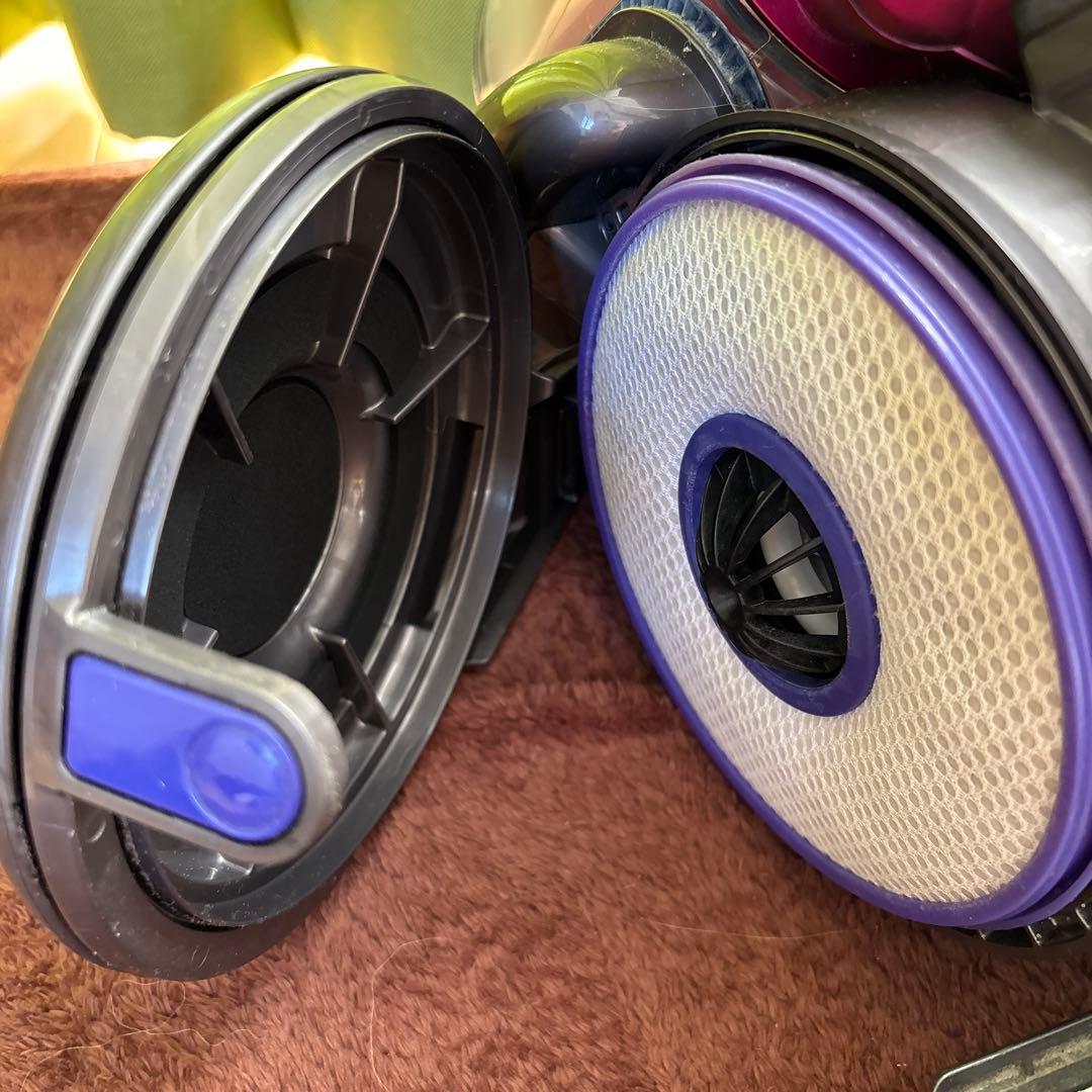 Dyson DC26 キャニスター掃除機 本体➕すきまノズル