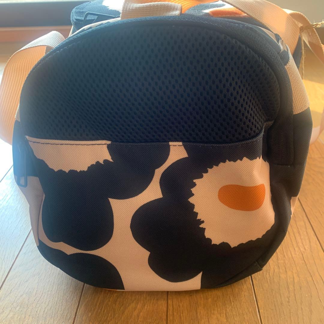 【新品タグ付き】限定品adidas x marimekkoコラボ　ボストンバッグ