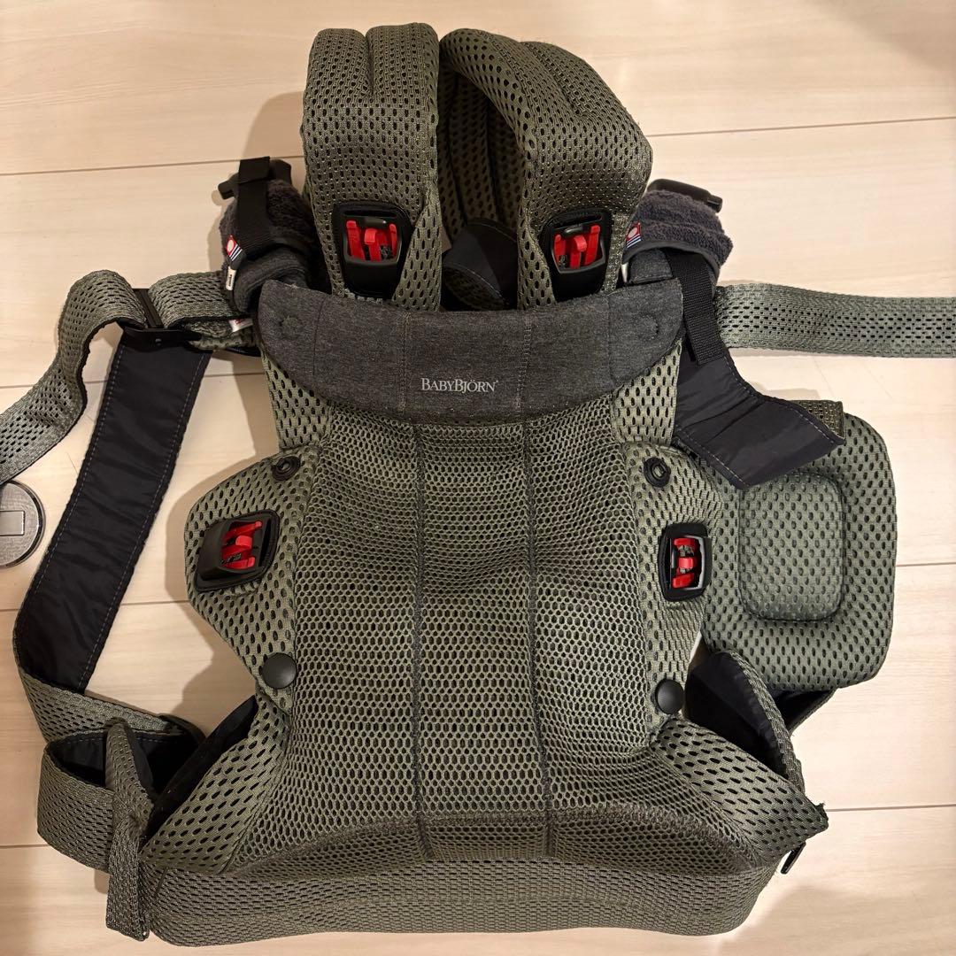 BabyBjörn Air 抱っこ紐 ダークグリーン