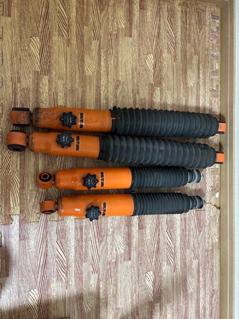 ハイエース　UIビークルショック