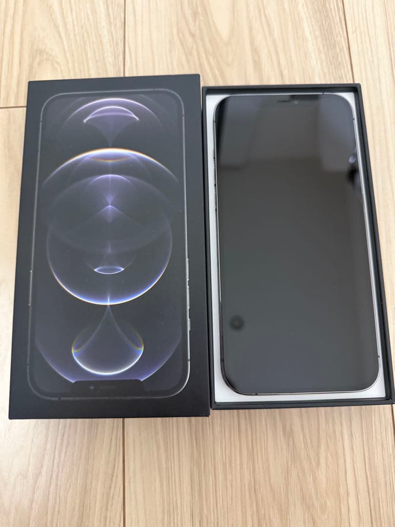 Apple iPhone 12 Pro Max 256GB 本体