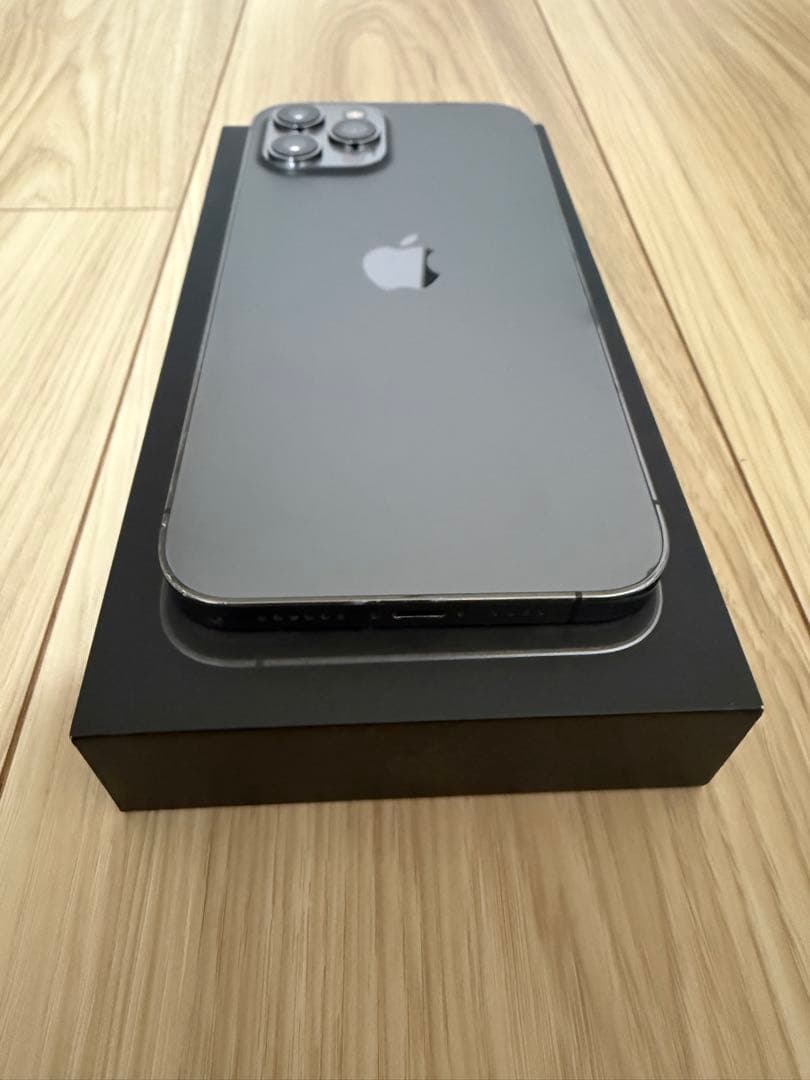 Apple iPhone 12 Pro Max 256GB 本体