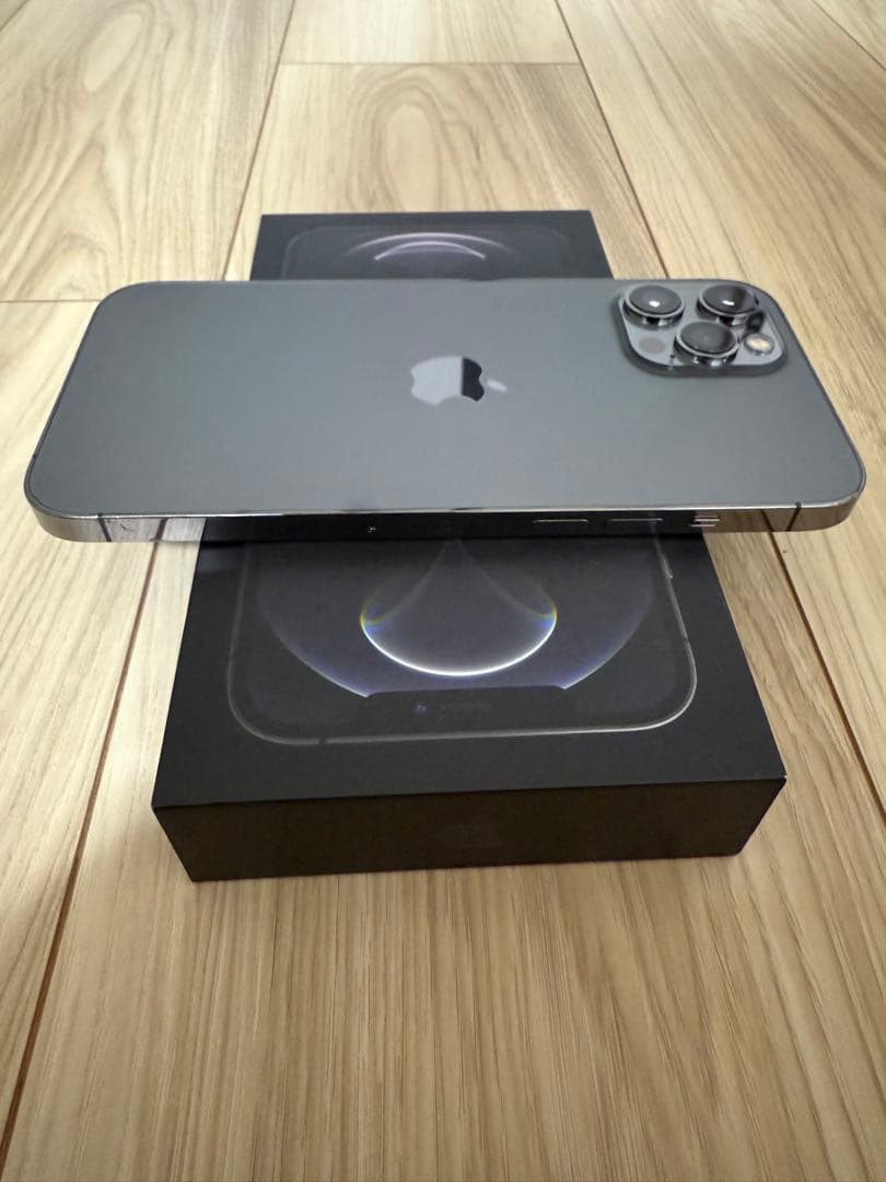 Apple iPhone 12 Pro Max 256GB 本体