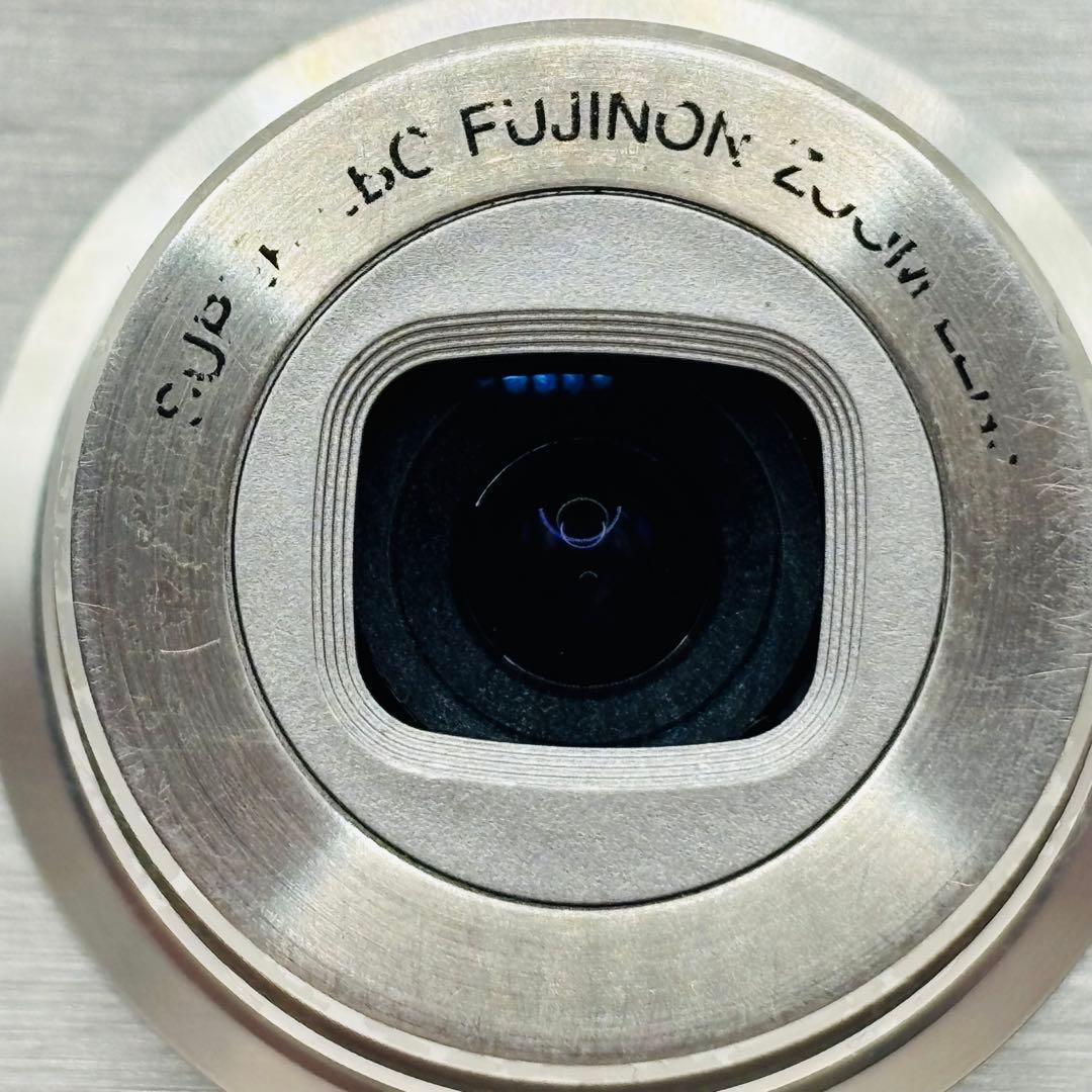 動作確認済み　FUJIFILM FinePix F700 デジタルカメラ