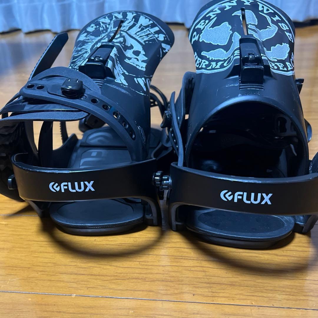 FLUX XF PENNY WISE Mサイズ