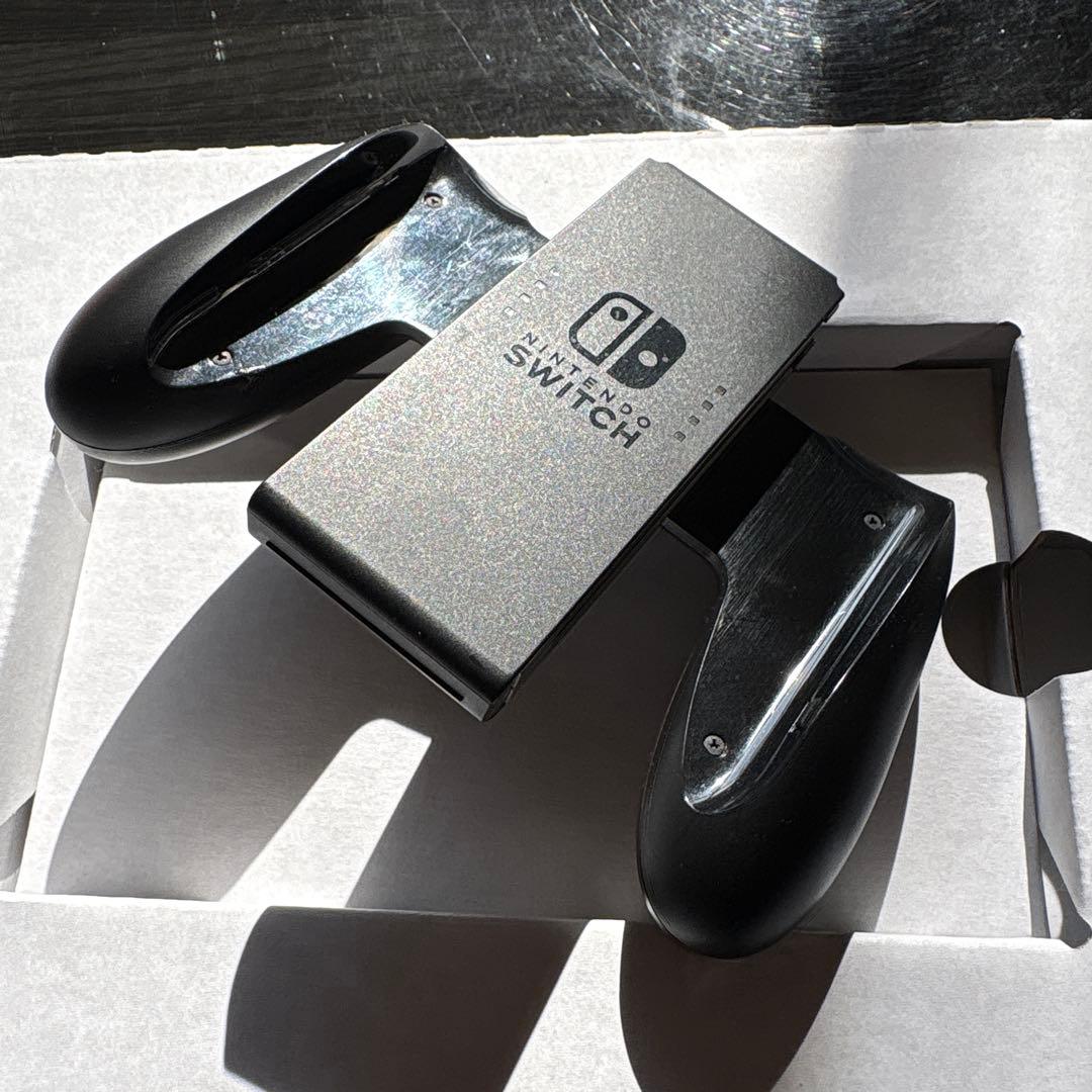 Nintendo Switch 本体5年使用Joy-Con左不具合あり傷汚れあり