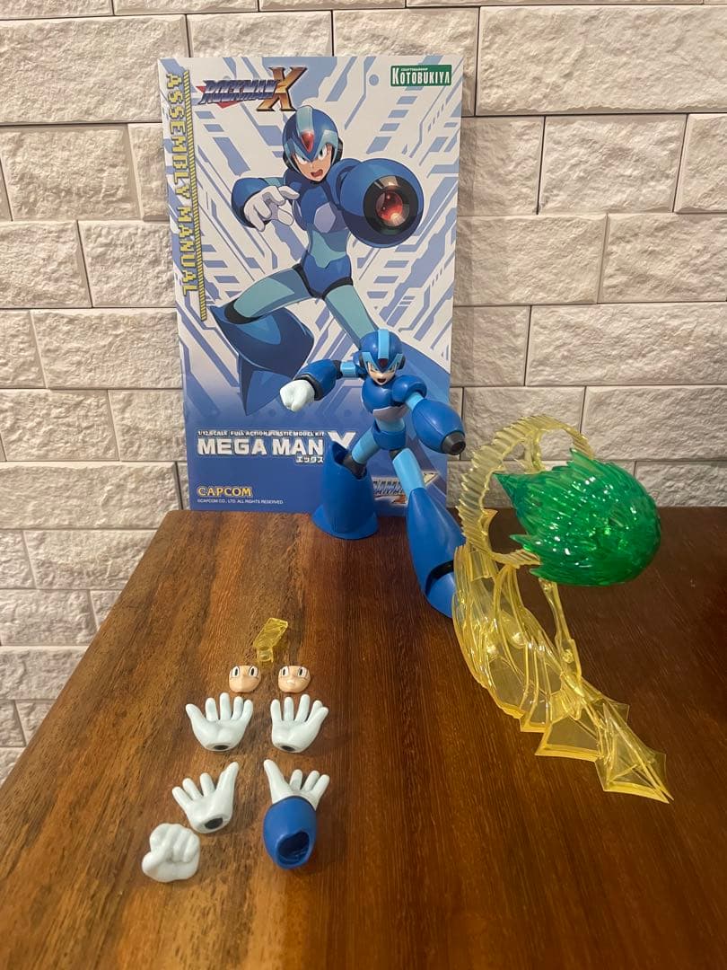 【組立済】コトブキヤ ロックマンX ロックマン　ゼロ プラモデル　セット