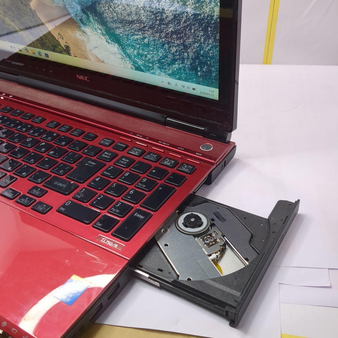 すぐ使えるWindows11ノートパソコン　i７、SSDで快適　初心者向け