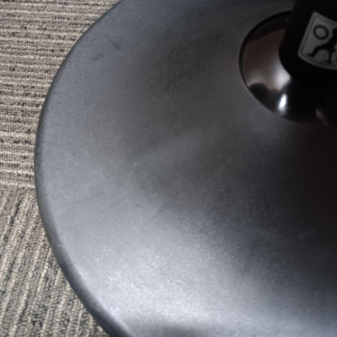 オカムラ　ピルエット　昇降　回転　スツール　スイング脚　グレー　ブラック脚