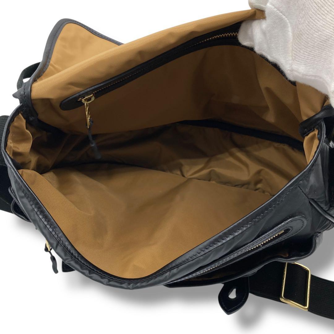 ハンティングワールド ショルダーバッグ メッセンジャーバッグ ブラック