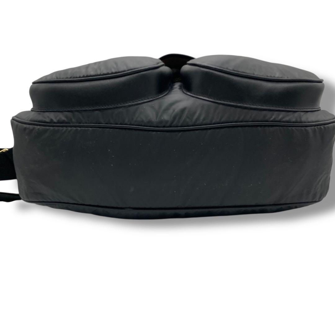 ハンティングワールド ショルダーバッグ メッセンジャーバッグ ブラック