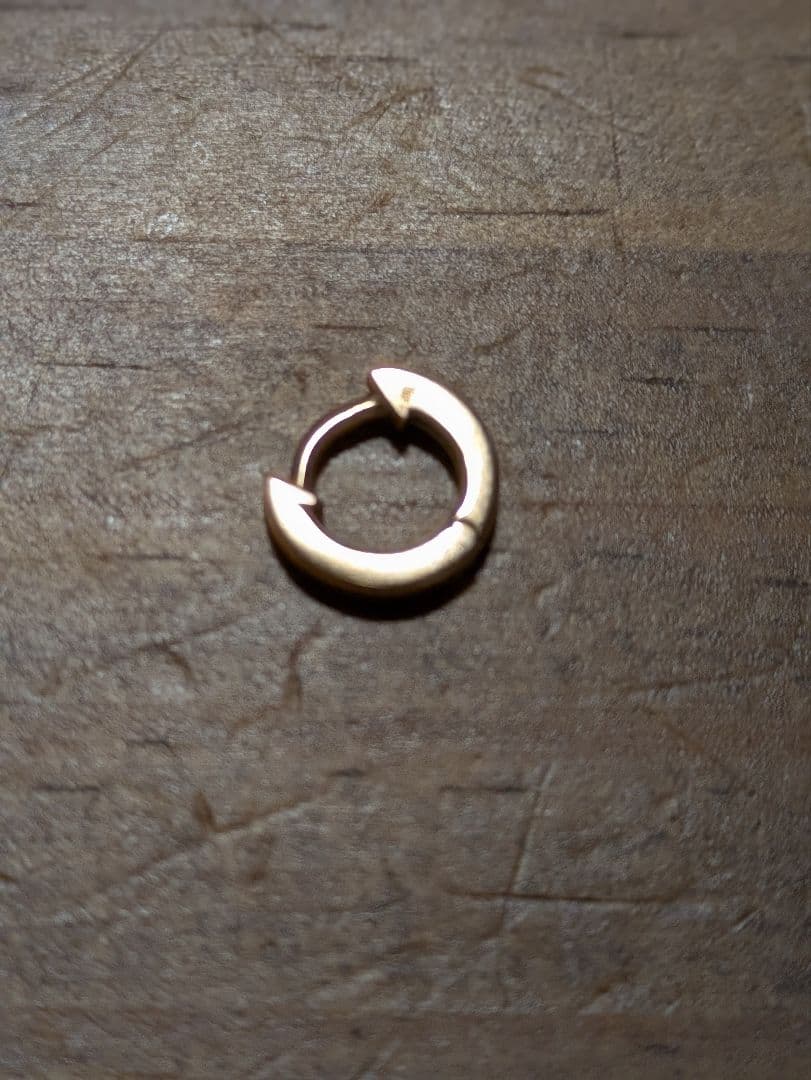 18kピンクゴールド 世界最小フープピアス 片耳用