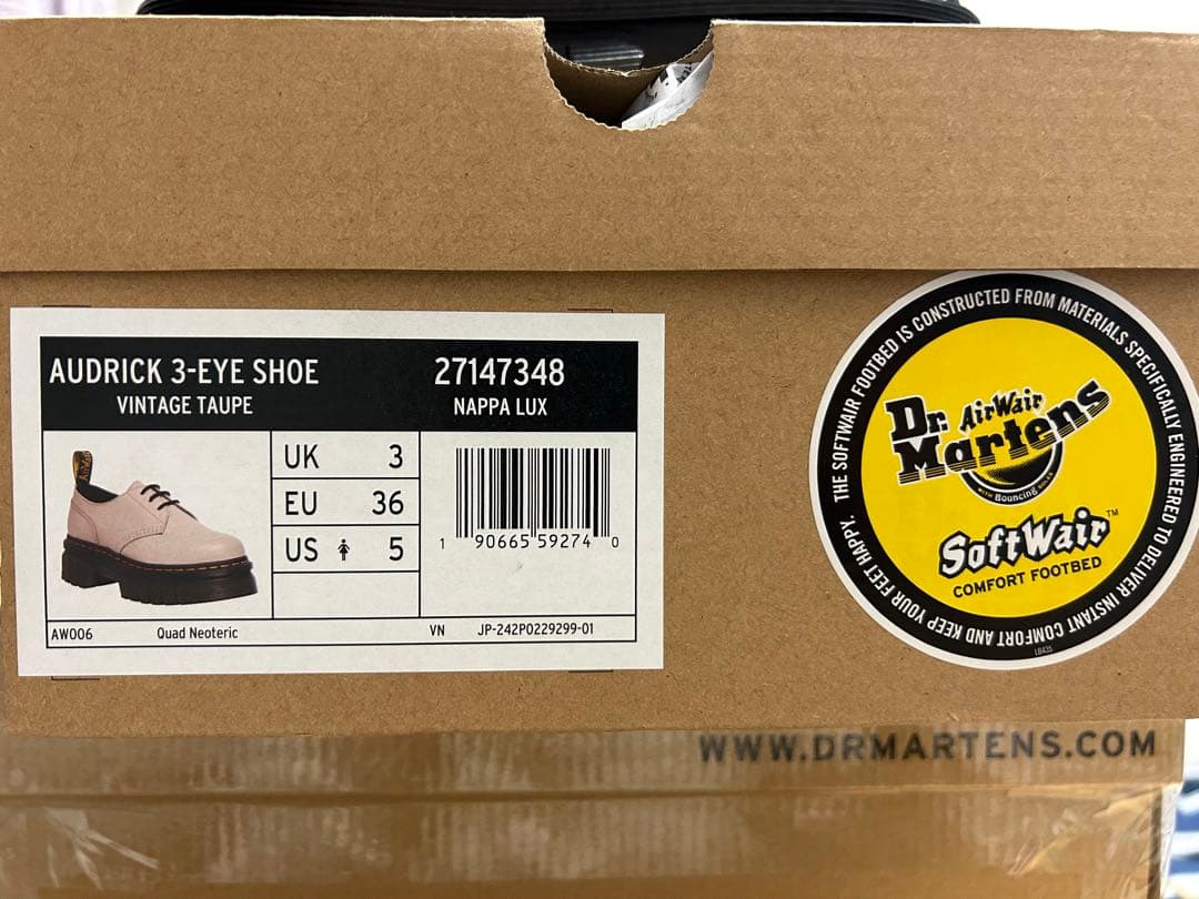 最終値下げ ドクターマーチン Dr.Martens 3ホール 厚底 ホワイト
