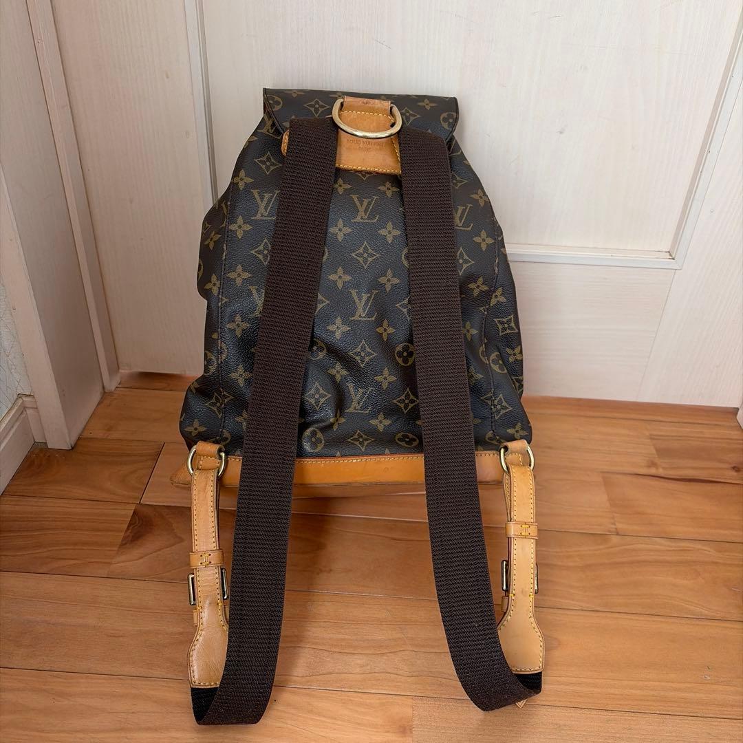 ルイ・ヴィトン モノグラム リュック シリアルナンバーあり