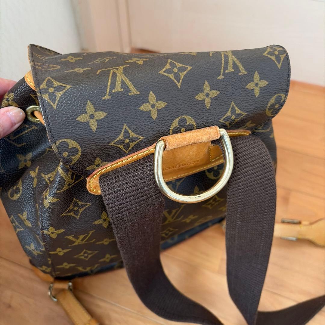 ルイ・ヴィトン モノグラム リュック シリアルナンバーあり