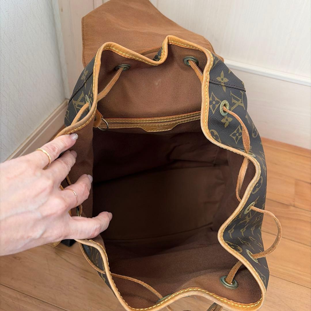 ルイ・ヴィトン モノグラム リュック シリアルナンバーあり
