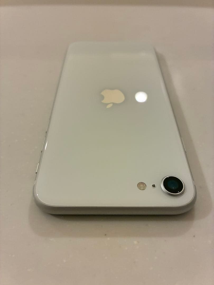 iPhone SE 第2世代 64GB ホワイト