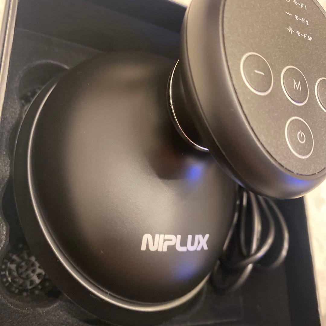 限定セール！現品限り！NIPLUX EMS ヘッドマッサージ　小顔　浮腫　育毛