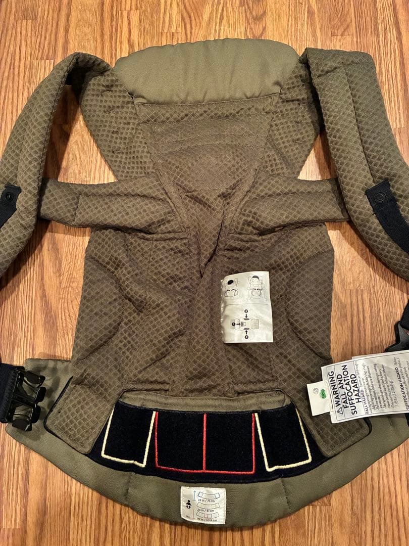 エルゴベビー OMNI breeze OLIVE GREEN