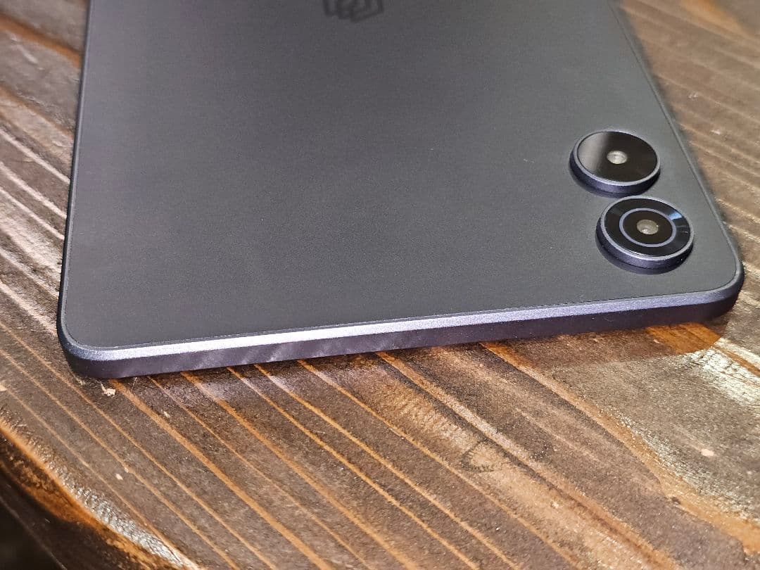 ALLDOCUBE iPlay 70 Mini Pro 本体