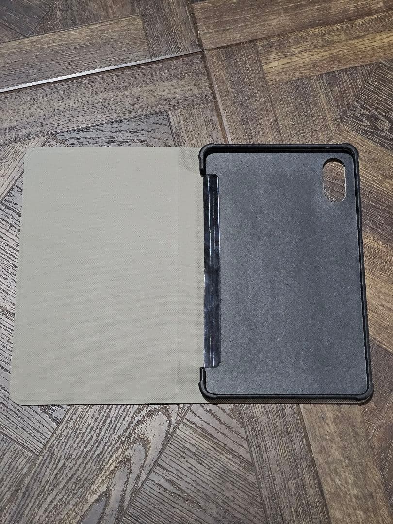 ALLDOCUBE iPlay 70 Mini Pro 本体