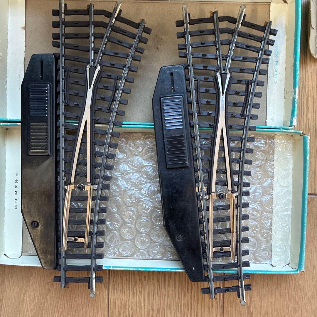 メルクリン HO 6620トランス + 引込線付きKトラックオーバルセット