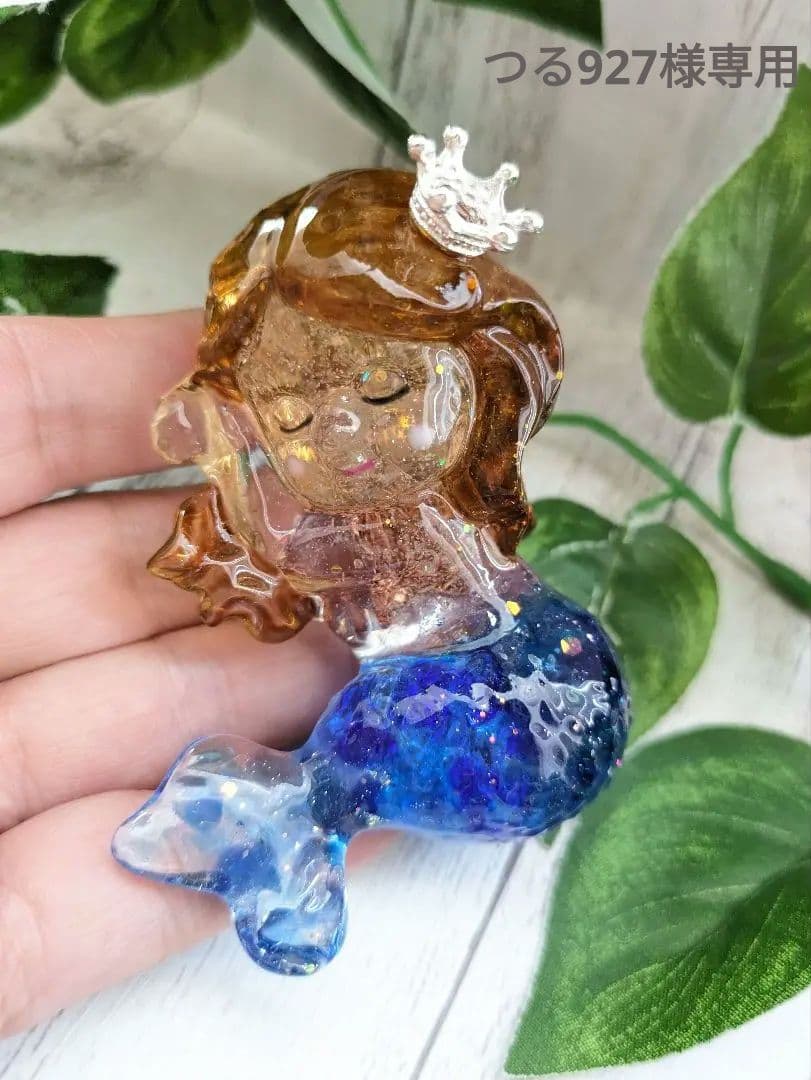 【つる927】ウルトラマリンの人魚ちゃん形オルゴナイト☆他９点