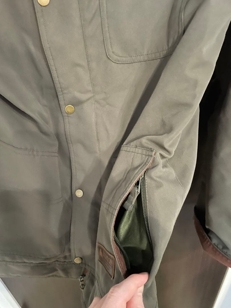 【Burton】スノーボードウェア　ジャケット