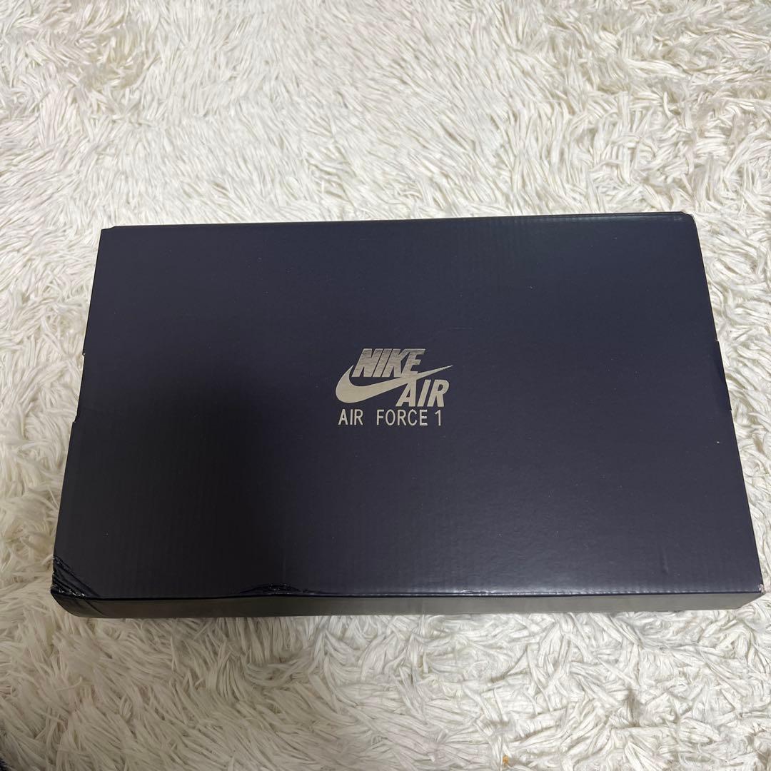 新品　未使用Nike Air Force 1 '07 LV8 26.0