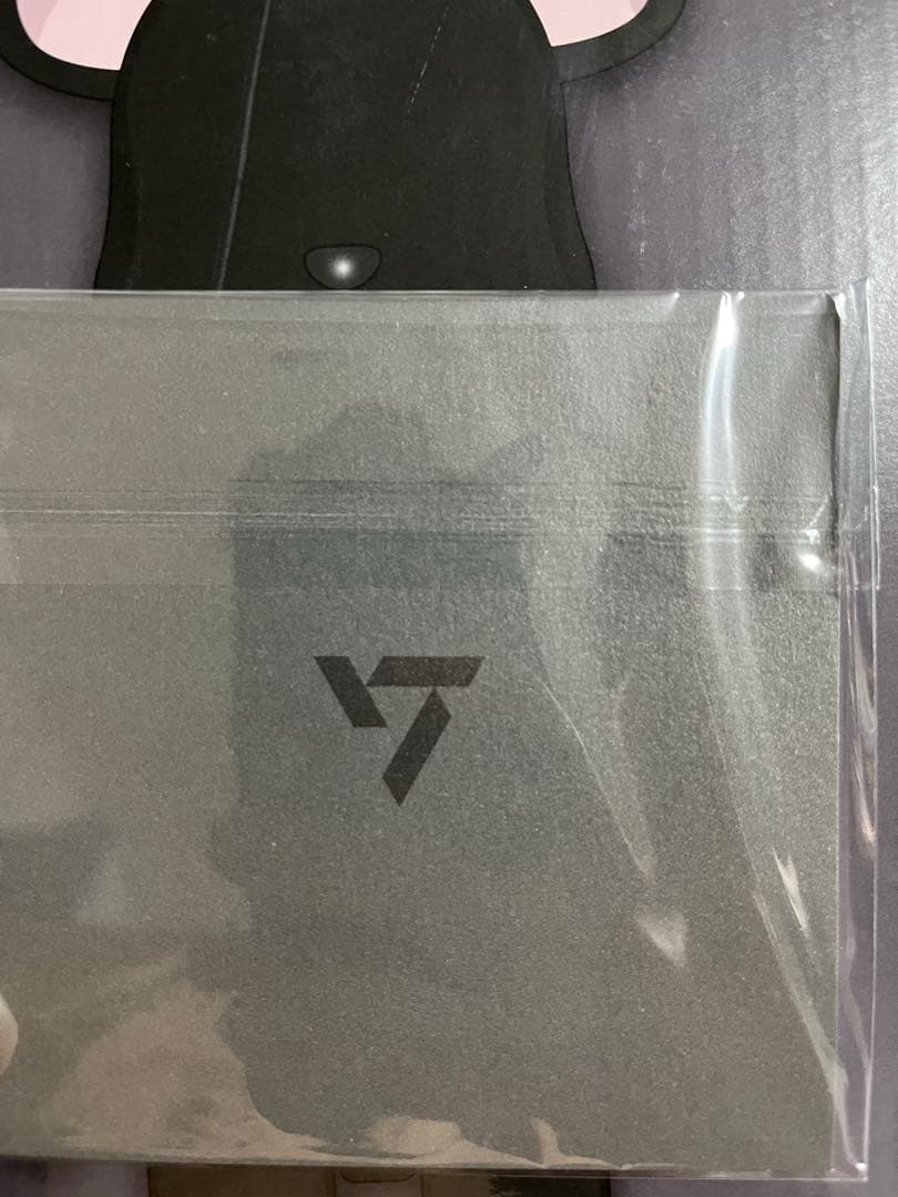 SEVENTEEN BE@RBRICK バーノンVERNONトレカ