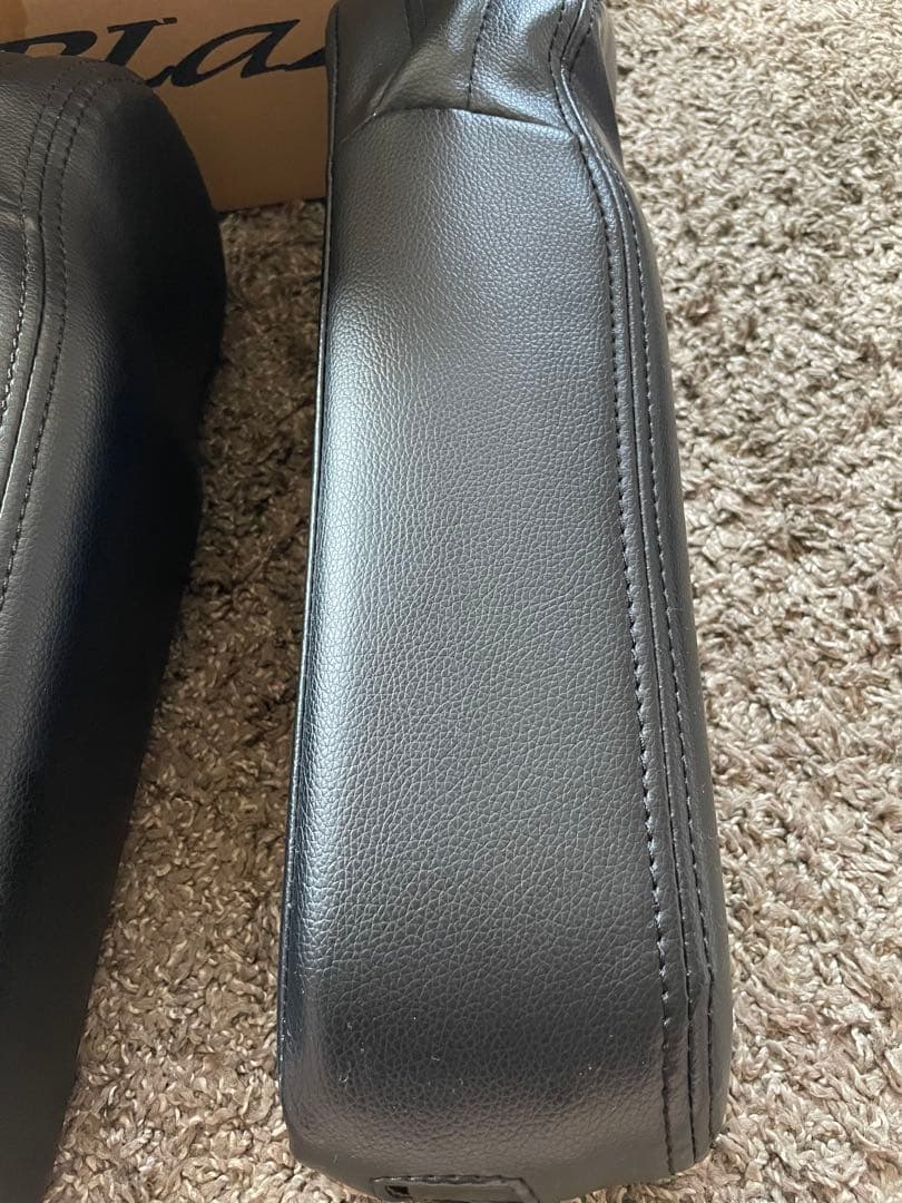 30アルファードヴェルファイアBIG ARMREST ブラックワイドアームレスト