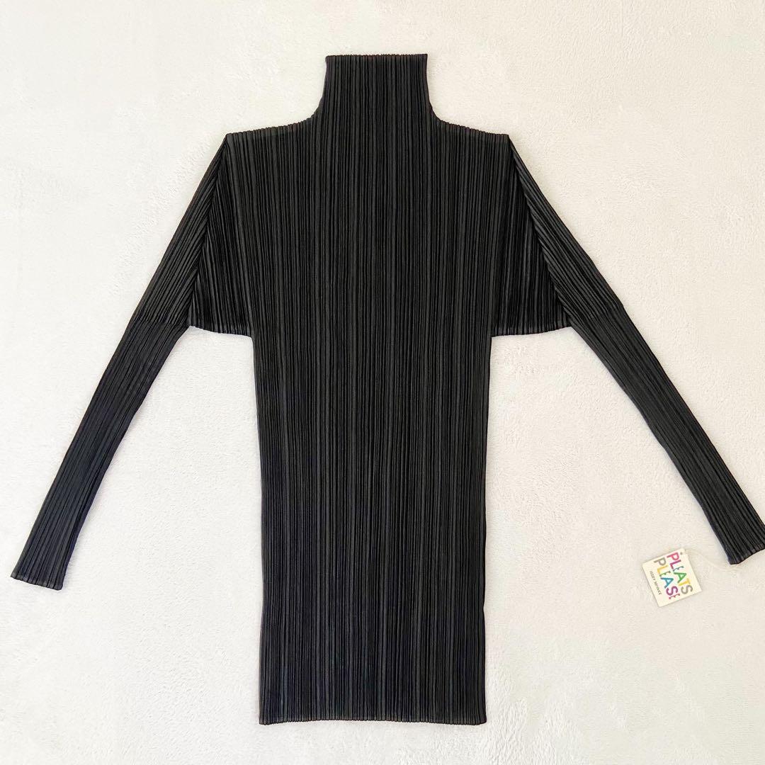 未使用タグ付き　PLEATS PLEASE イッセイミヤケ　タートルネック