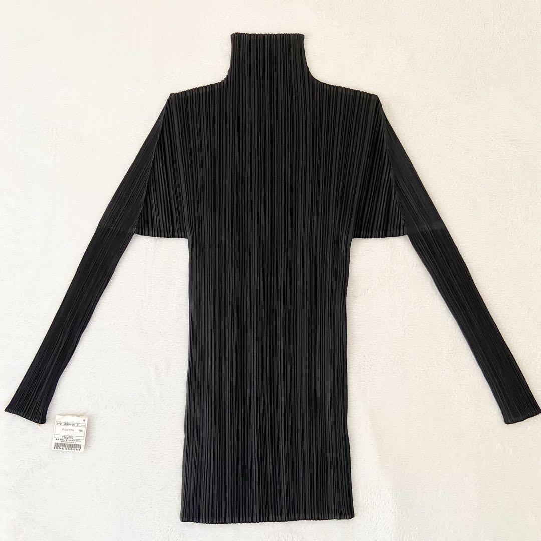 未使用タグ付き　PLEATS PLEASE イッセイミヤケ　タートルネック