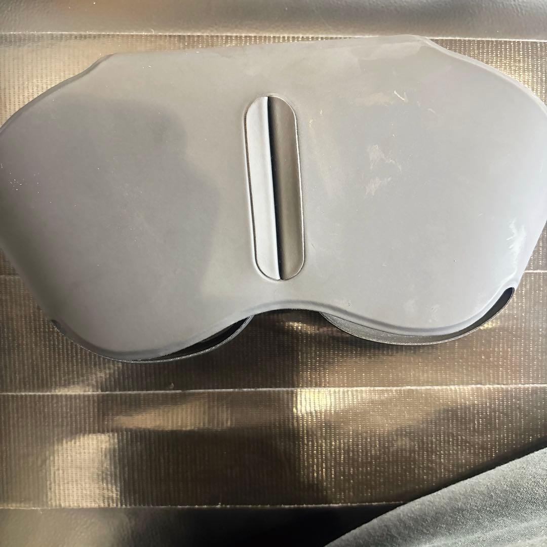 AirPods max ブラック