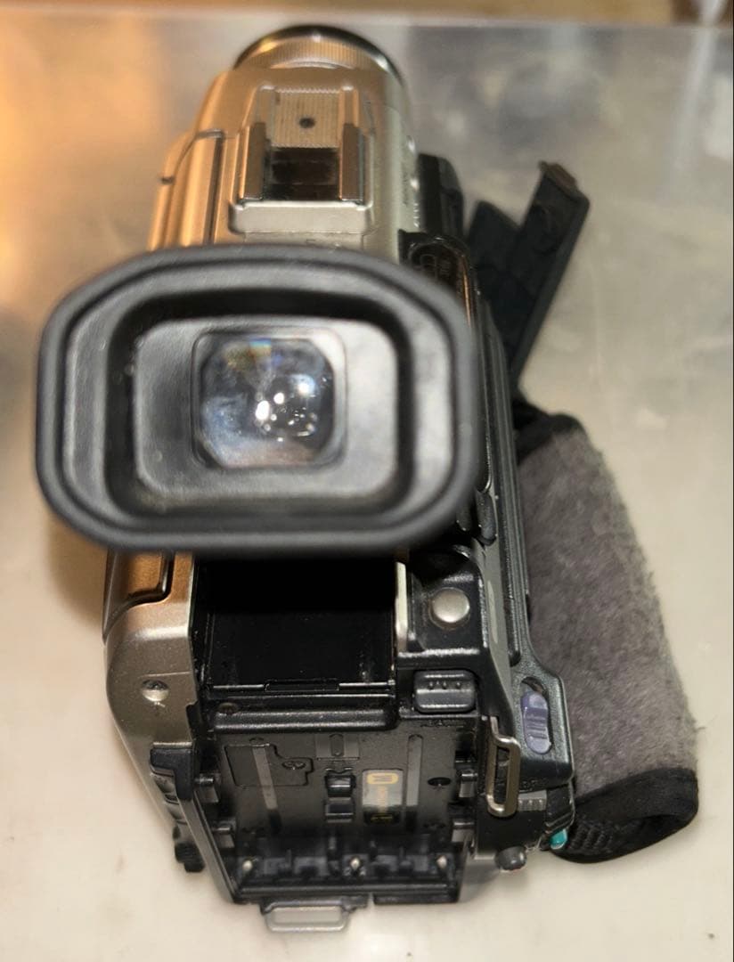 【ジャンク品】Sony DCR-TRV10 miniDV ハンディカム