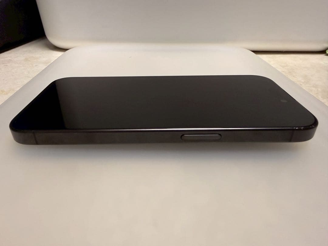 Apple iPhone 15Pro 128GB ブラックチタニウム