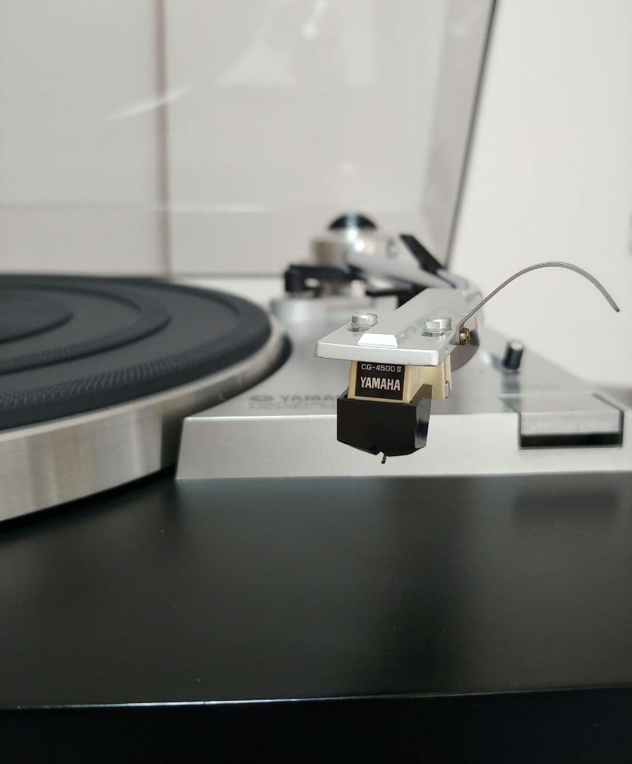 【美品】YAMAHA YP-211 レコードプレーヤー