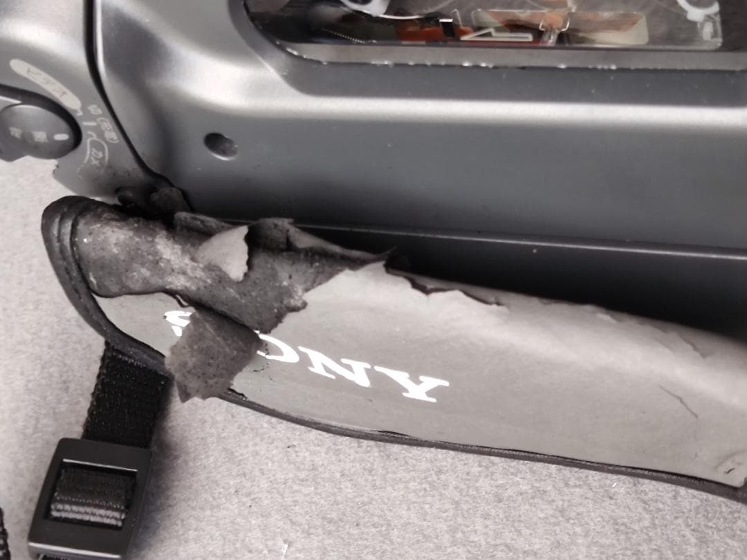 SONY ソニー　CCD-TRV96　ハンディカム　Hi8　　ビデオカメラ