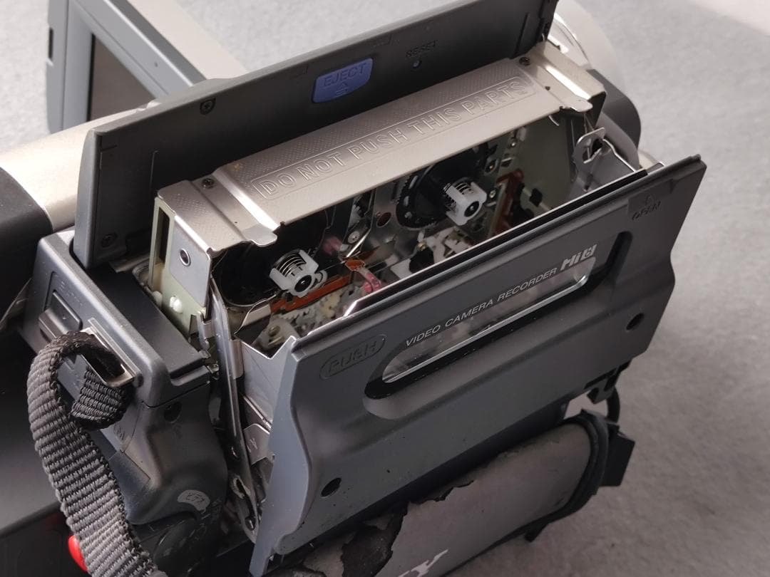 SONY ソニー　CCD-TRV96　ハンディカム　Hi8　　ビデオカメラ