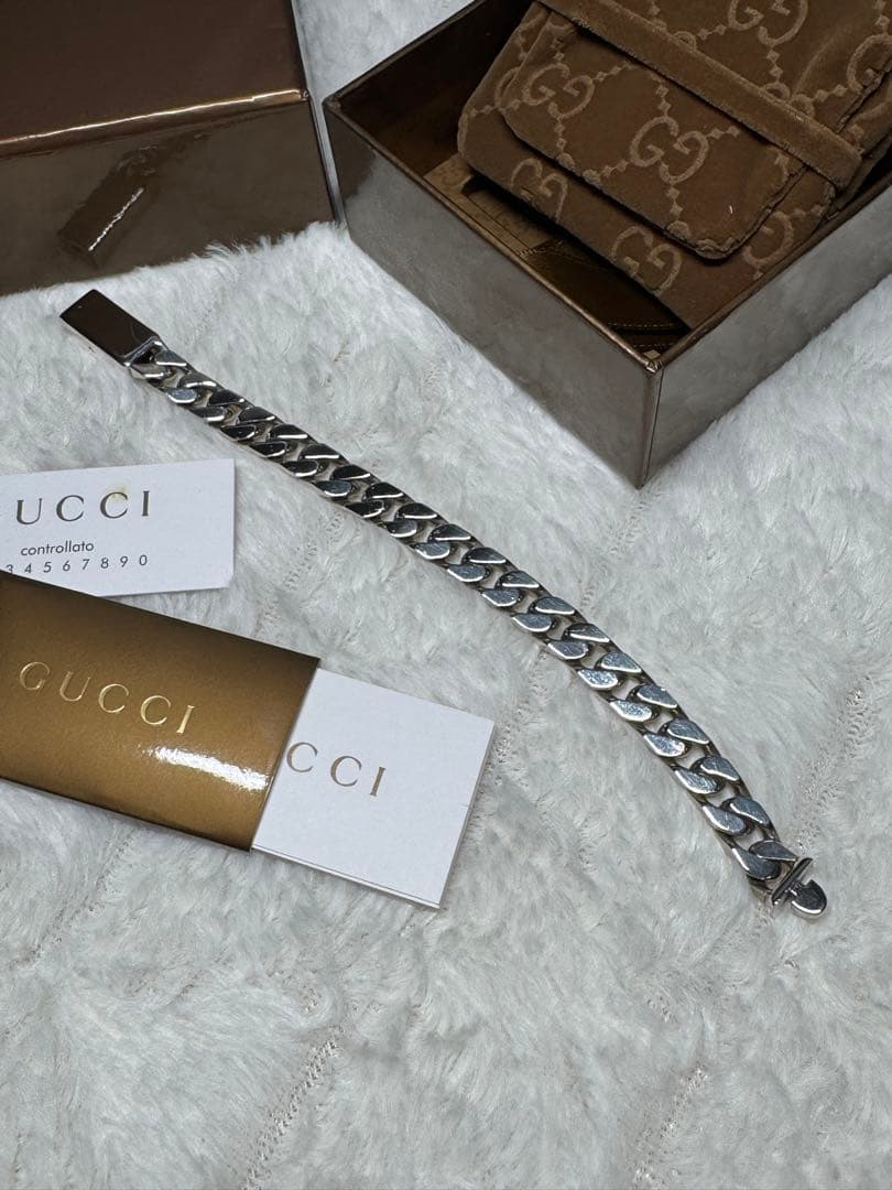 GUCCI シルバー チェーンリンクブレスレット